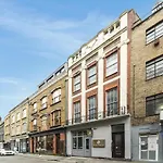 Hatton Gardens - 2 Bedroom Family Apartments