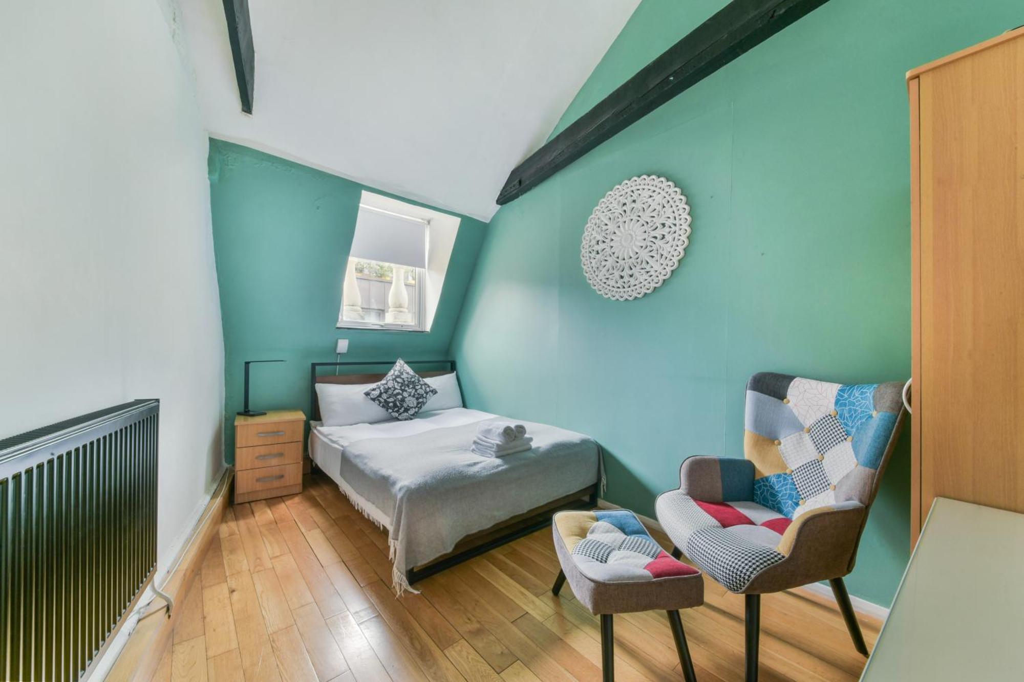 Hatton Gardens - 2 Bedroom Family *
