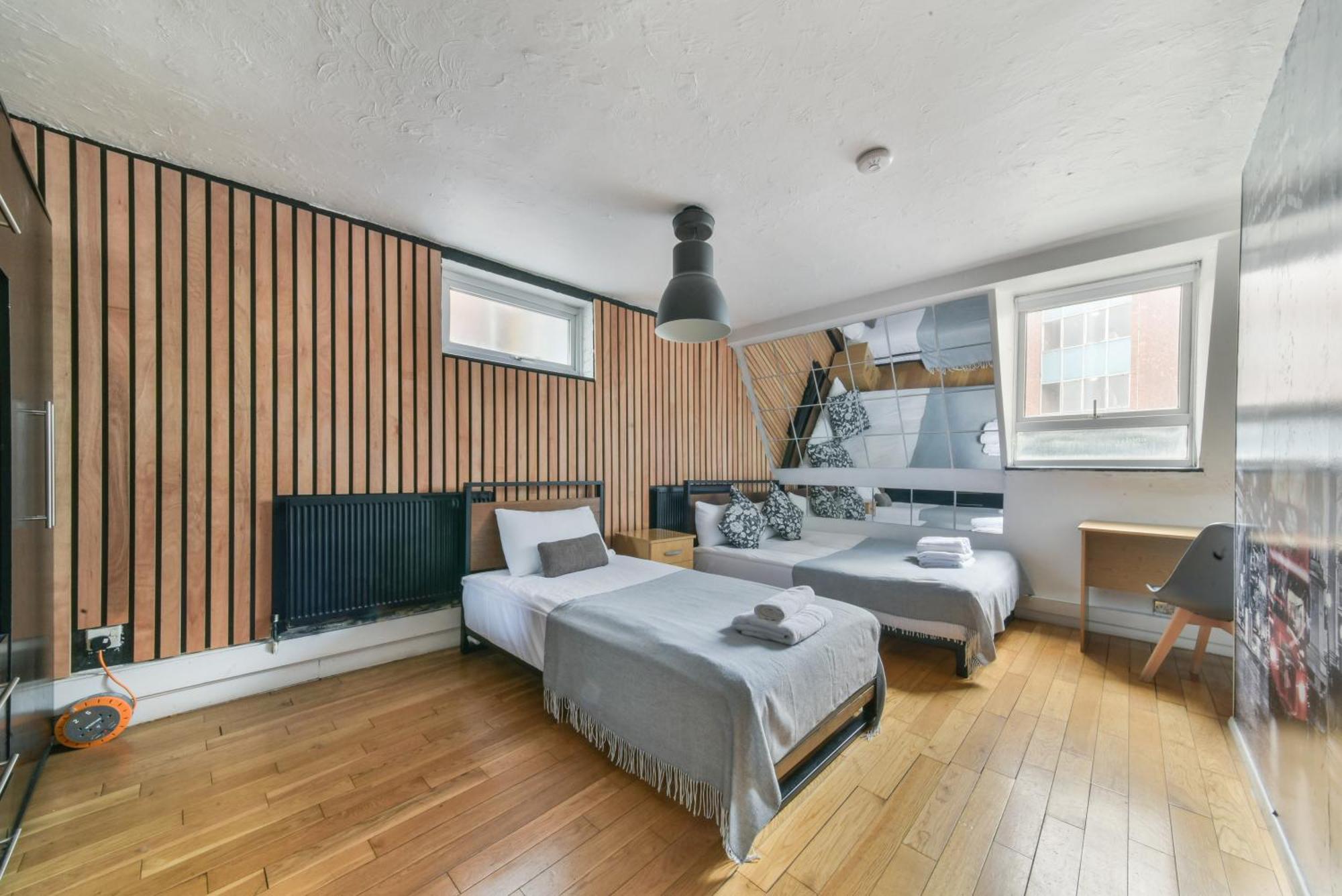 Hatton Gardens - 2 Bedroom Family * Londra