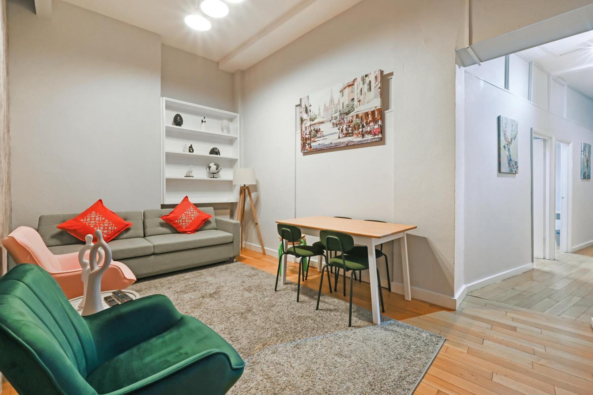 Hatton Gardens - 2 Bedroom Family Appartamento