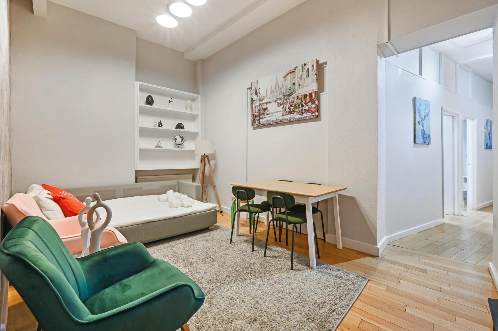 Hatton Gardens - 2 Bedroom Family *